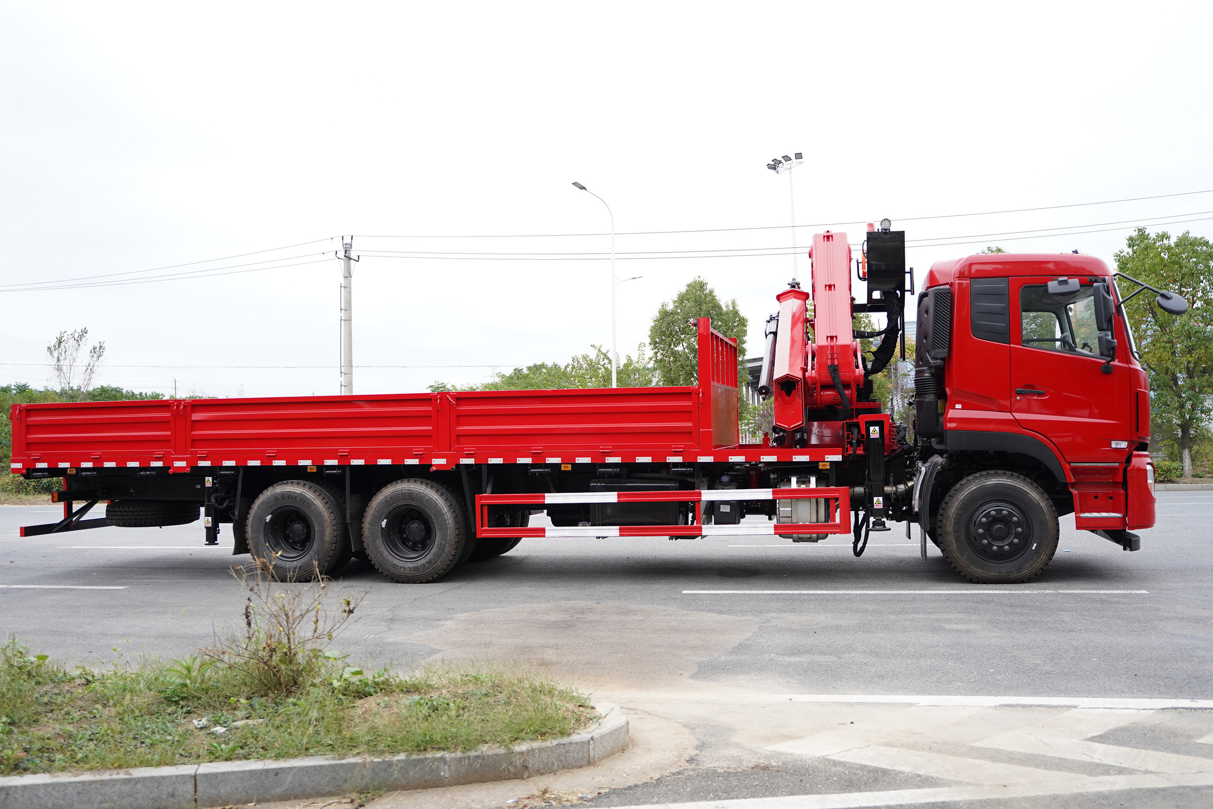 20 tons 23 ton folding arm Knuckle Boom Crane self loader truck crane small lift truck mounted crane