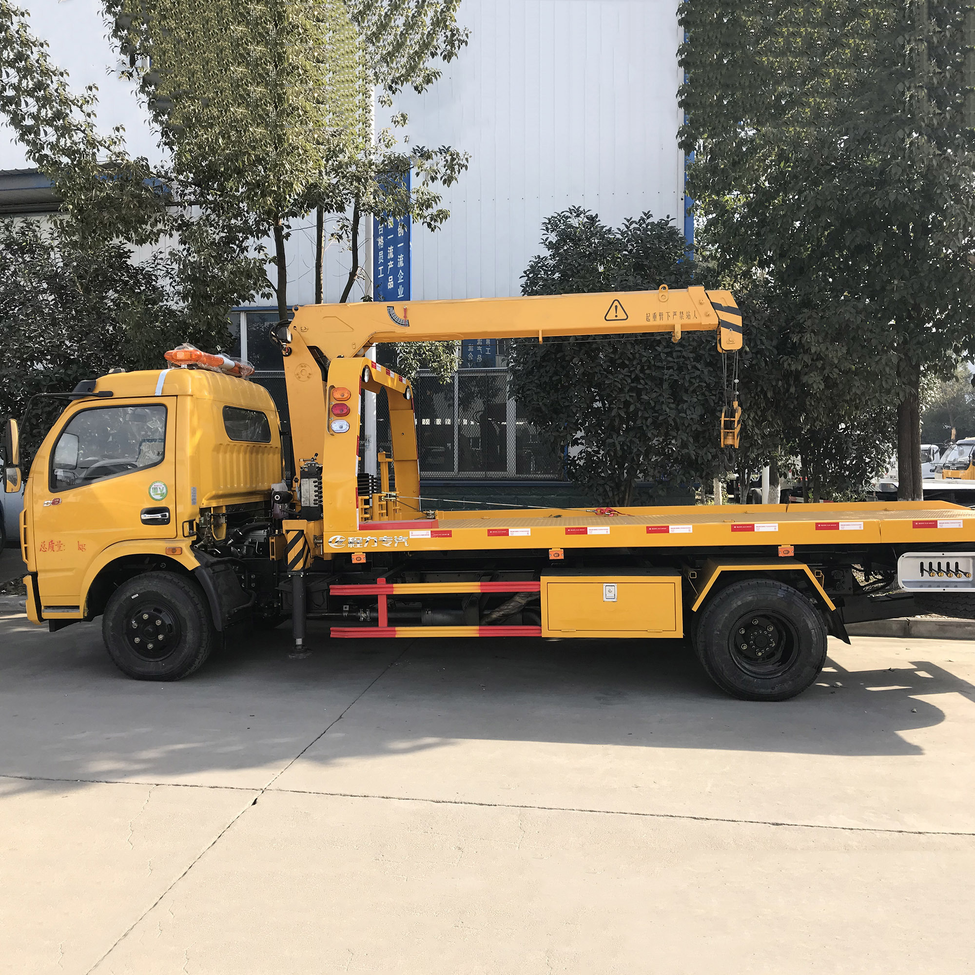 4 Ton Lift Trailer Hydraulic Mini Crane Small Crane for Pickup Truck Mounted Crane truck for good price