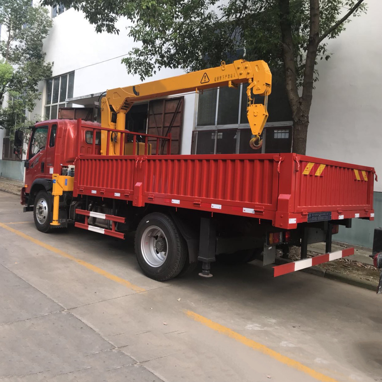 4 Ton Lift Trailer Hydraulic Mini Crane Small Crane for Pickup Truck Mounted Crane truck for good price