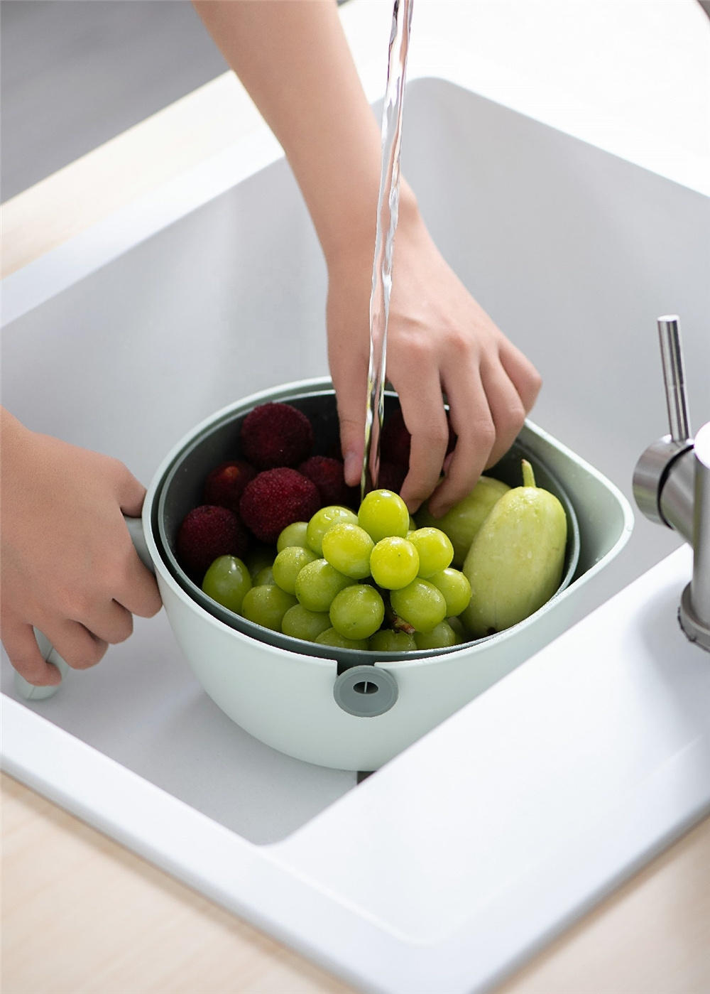 Hot Selling Original Design New Product double layers Vegetable Fruit Washing Bowl for Kitchen Plastic Drain Basket