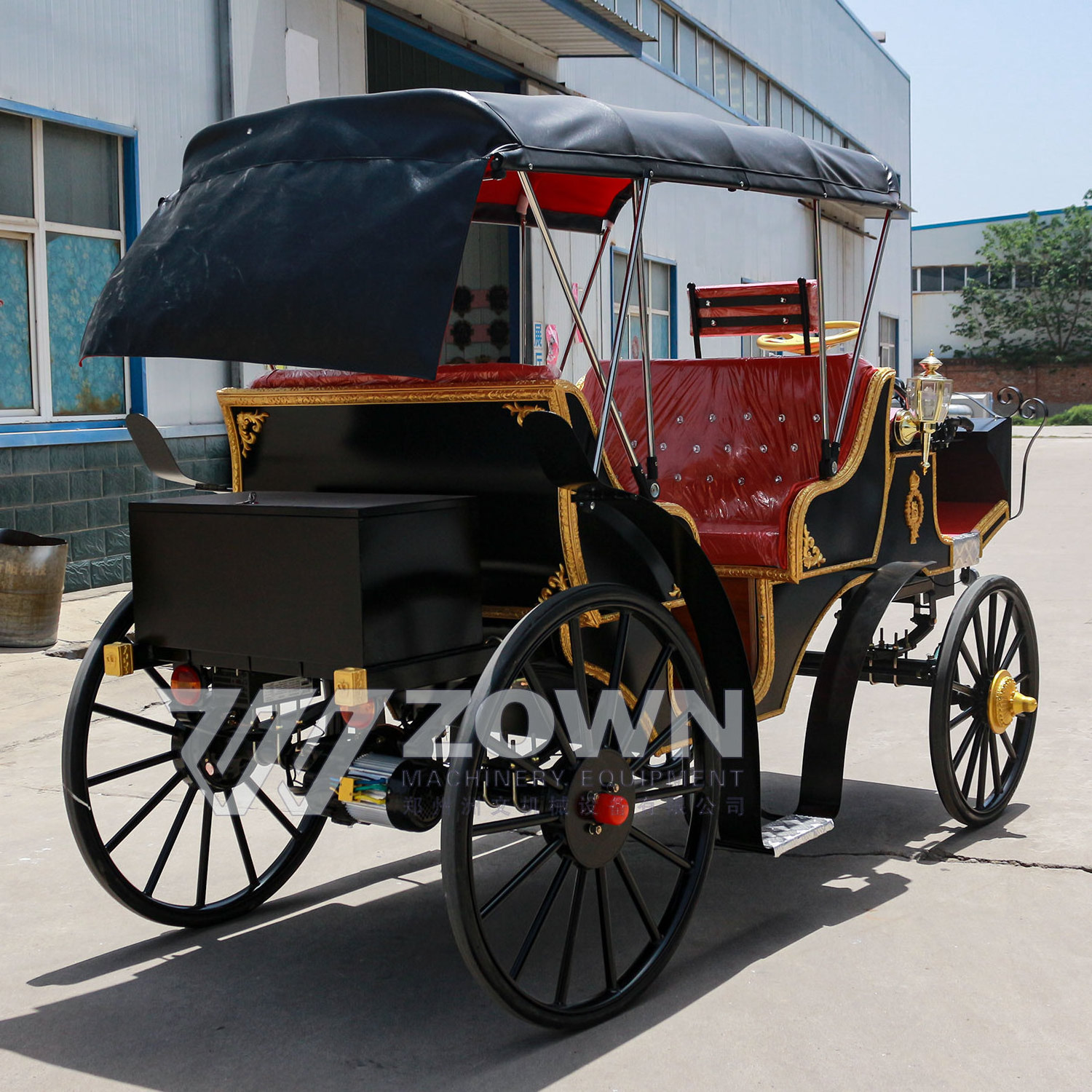 Luxury Royal Travel Special Metal Cinderella Pumpkin Electric New Style Wedding Marathon Carriage Manufacturer for Sale