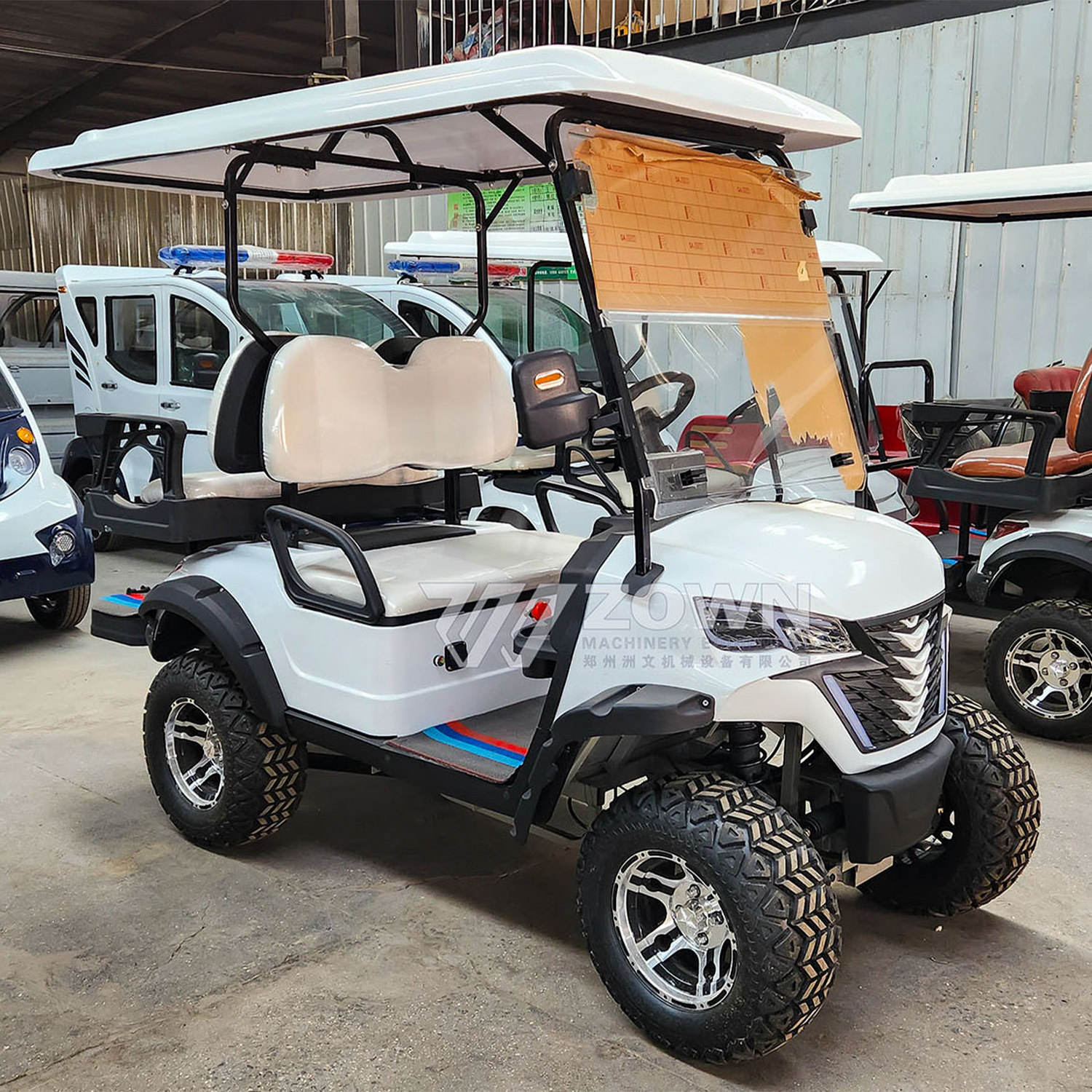 Factory direct sale the new fully powered electric beach vehicle dune buggy and four seats, off-road electric golf cart