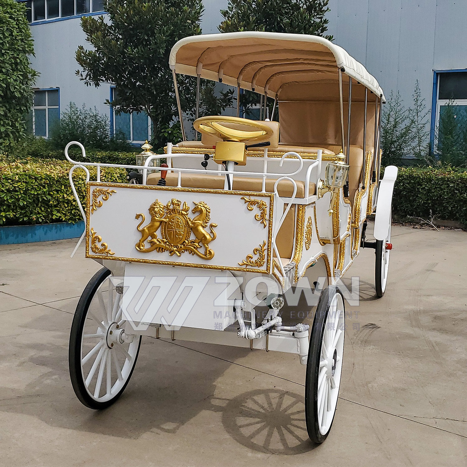 New hot selling size Cinderella royal solid rubber wheel carriage Christmas wedding electric miniature marathon carriage on sale