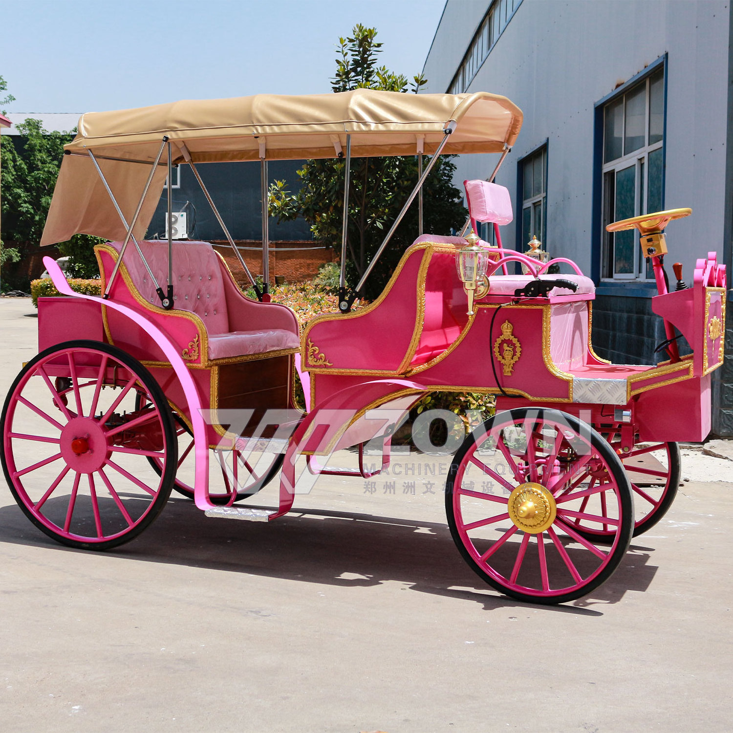 Hot selling pink luxury marathon carriage royal electric car new wedding carriage trailer carriage manufacturer for sale