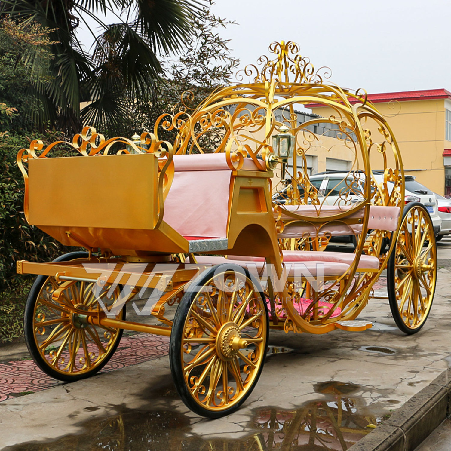 The latest style 4-wheel marathon carriage exhibition pumpkin carriage