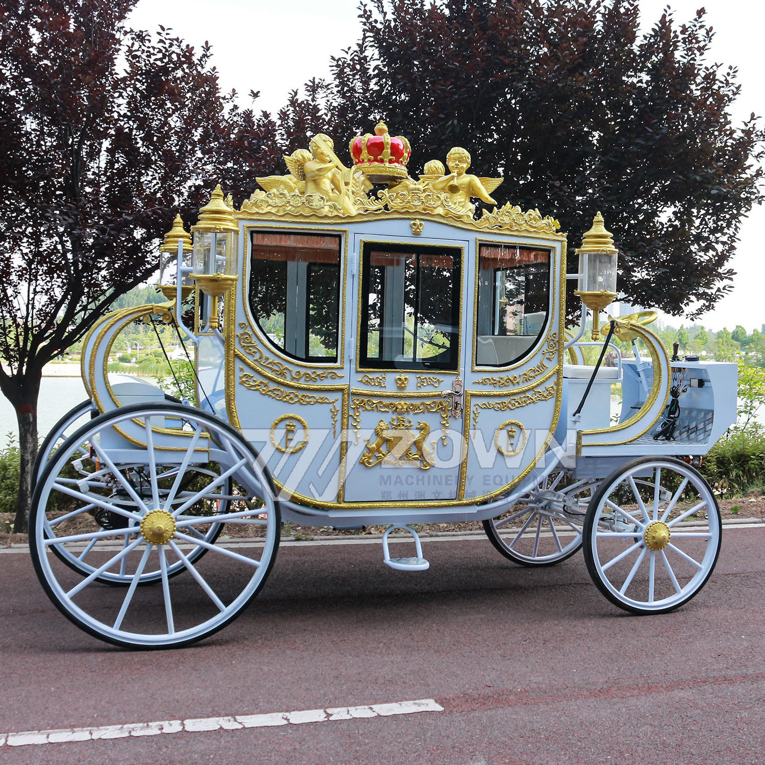 Electric royal horse carriage wedding sightseeing horse drawn carts cinderella horse carriage for sale