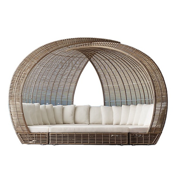 Outdoor good quality half round rattan daybed wicker patio furniture daybed with soft cushion/garden sunbed