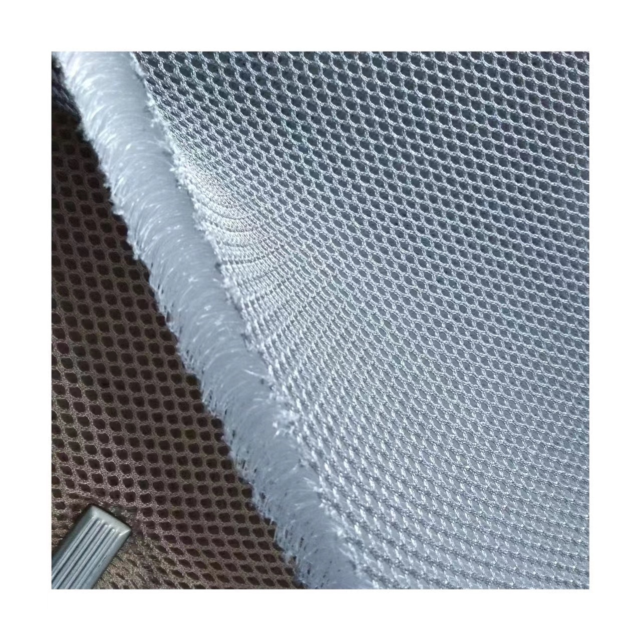 Hot selling 100% polyester mesh fabric breathable mattress fabric sandwich mesh fabric