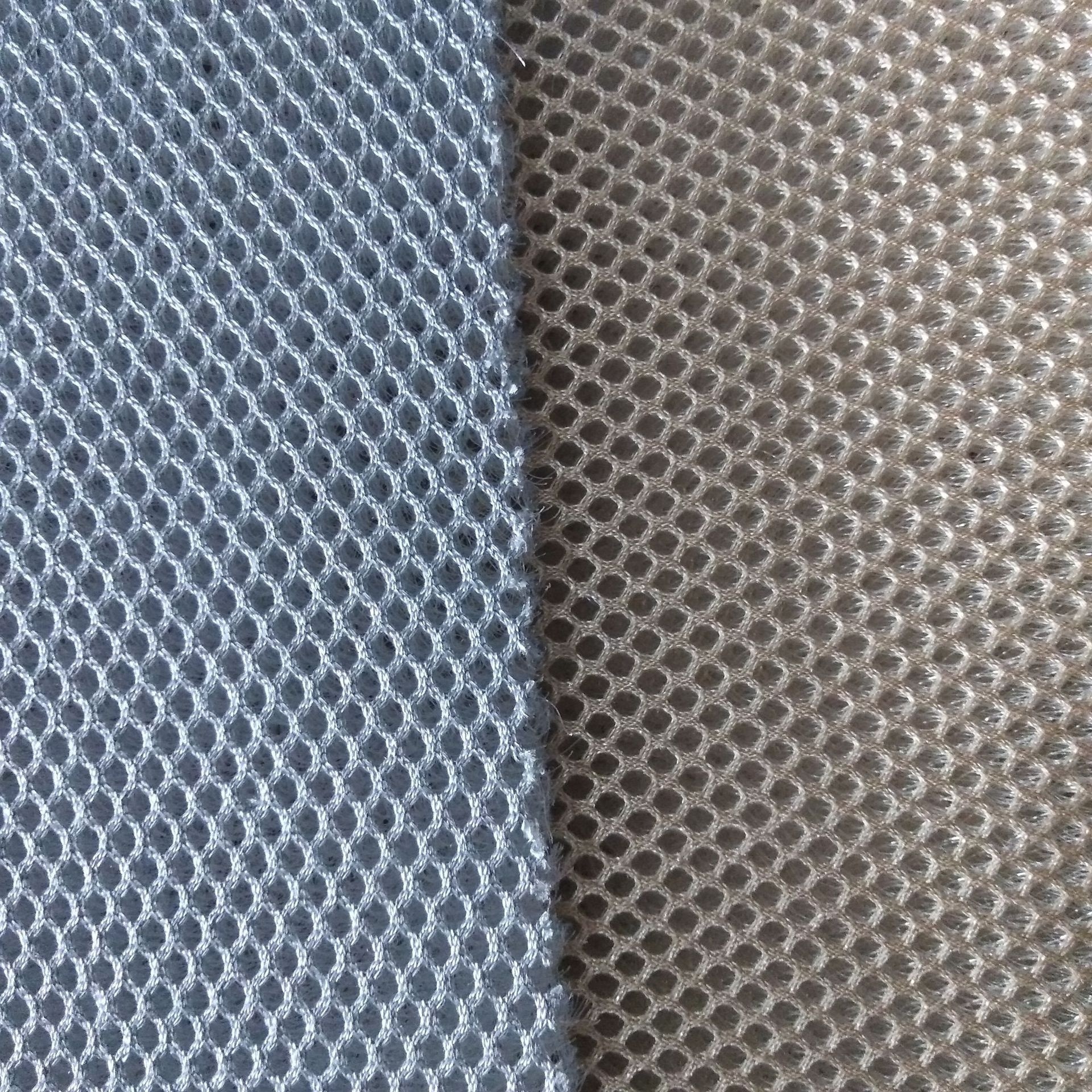 Hot selling 100% polyester mesh fabric breathable mattress fabric sandwich mesh fabric