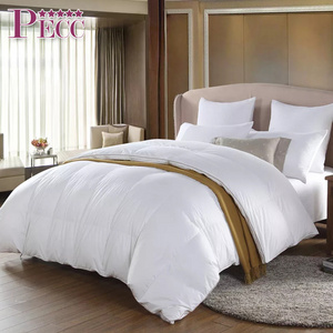 Wholesale Cotton White 100%  Down Filled Comforter For Hotel