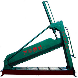 Cutter type wood splitting machine