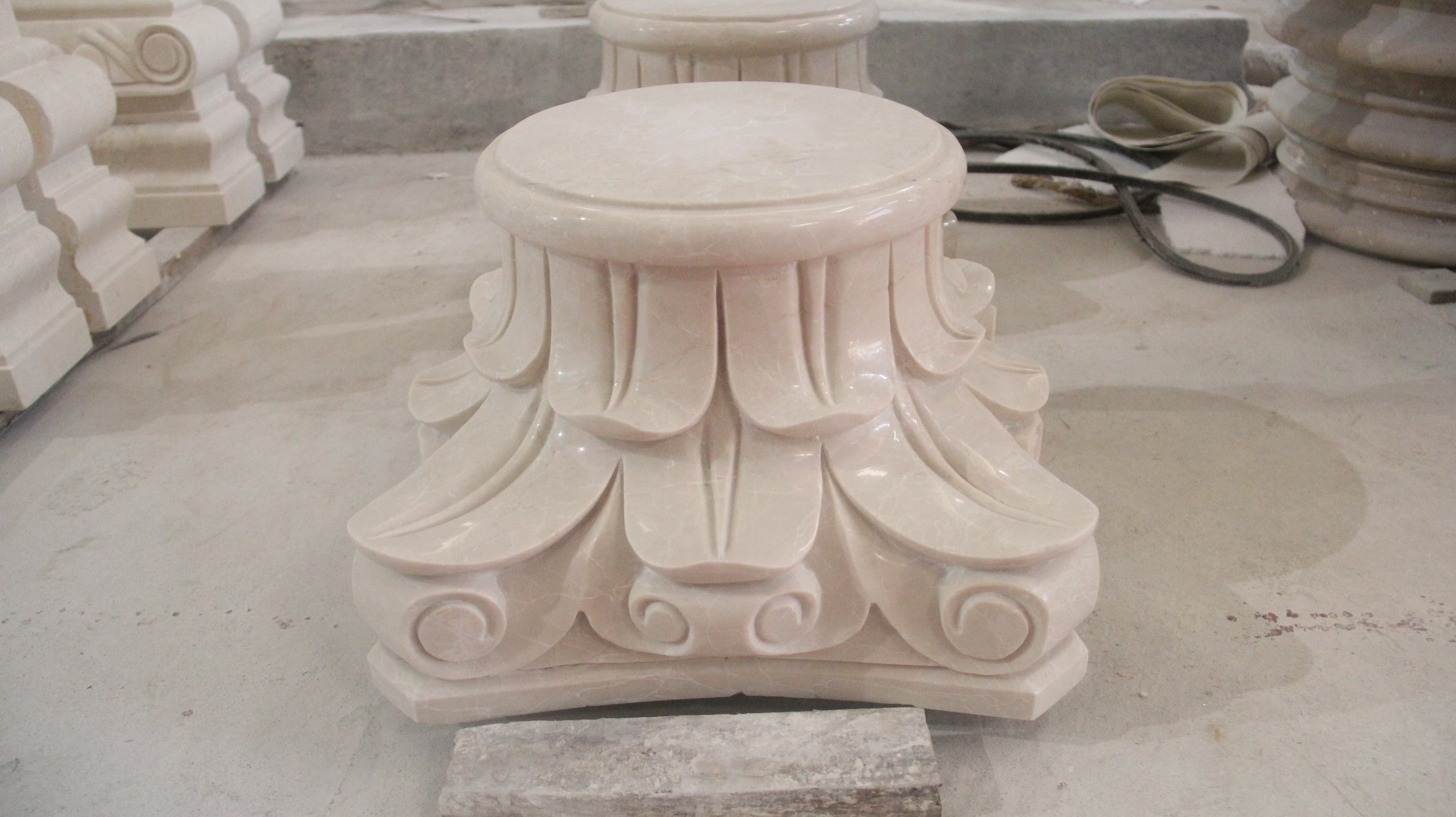 BOTON STONE Wholesale Natural Stone Outdoor Decorative Roman Pillar White Marble Columns