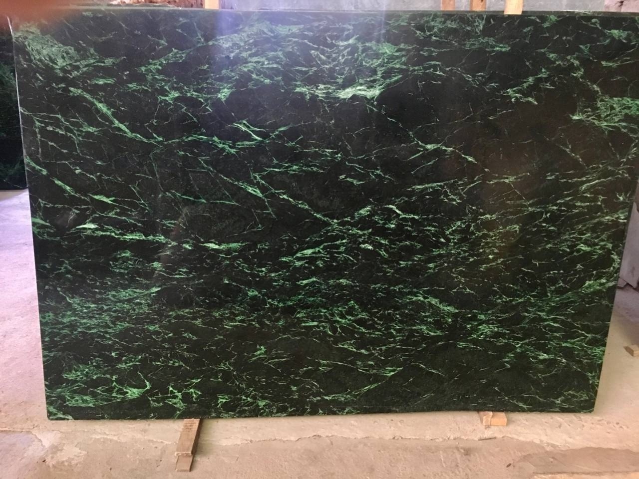 BOTON STONE Natural Stone India Origin Green Marble Stone Flooring Water Jet Medallion Marble Flooring