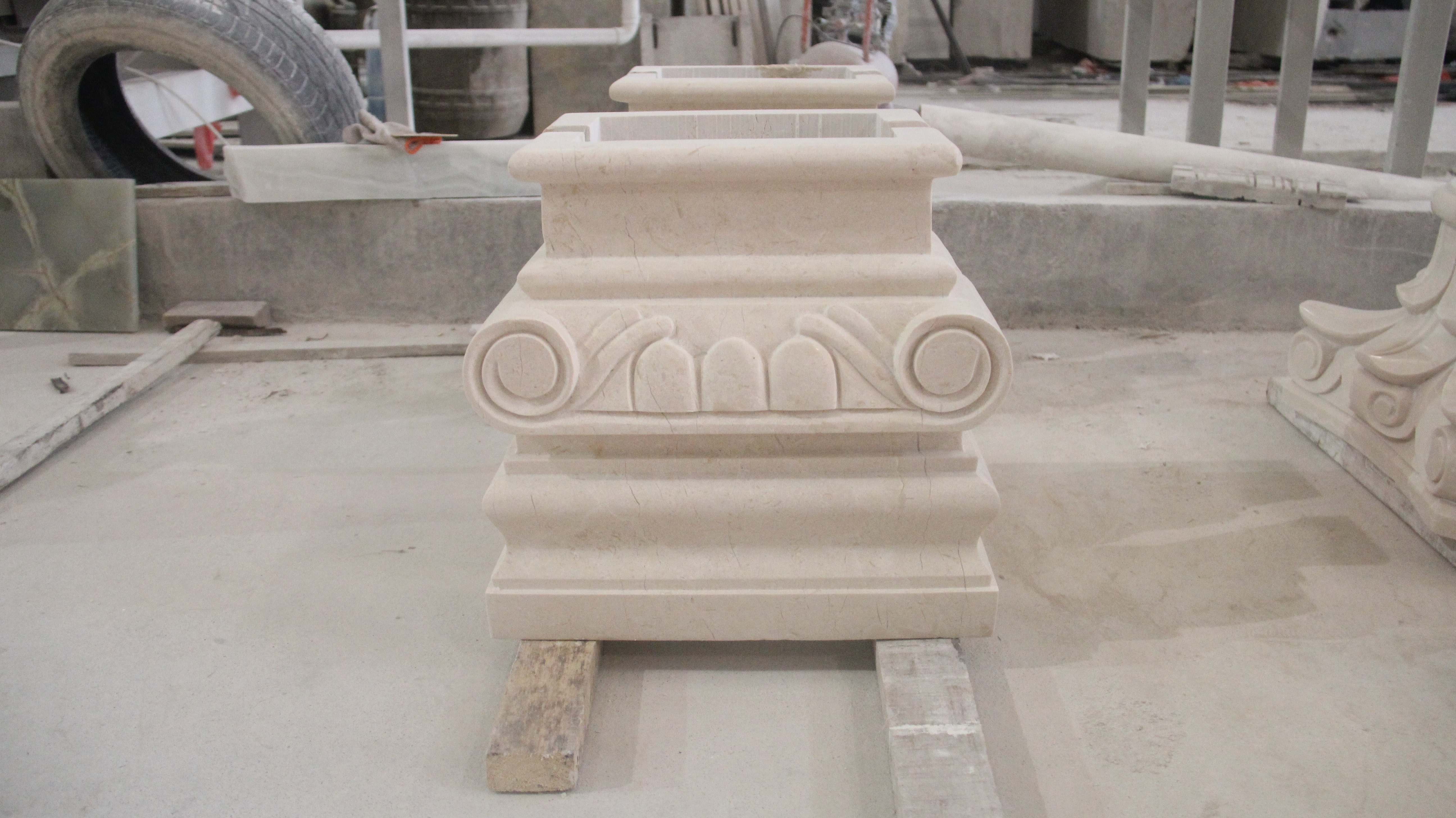 BOTON STONE Wholesale Natural Stone Outdoor Decorative Roman Pillar White Marble Columns