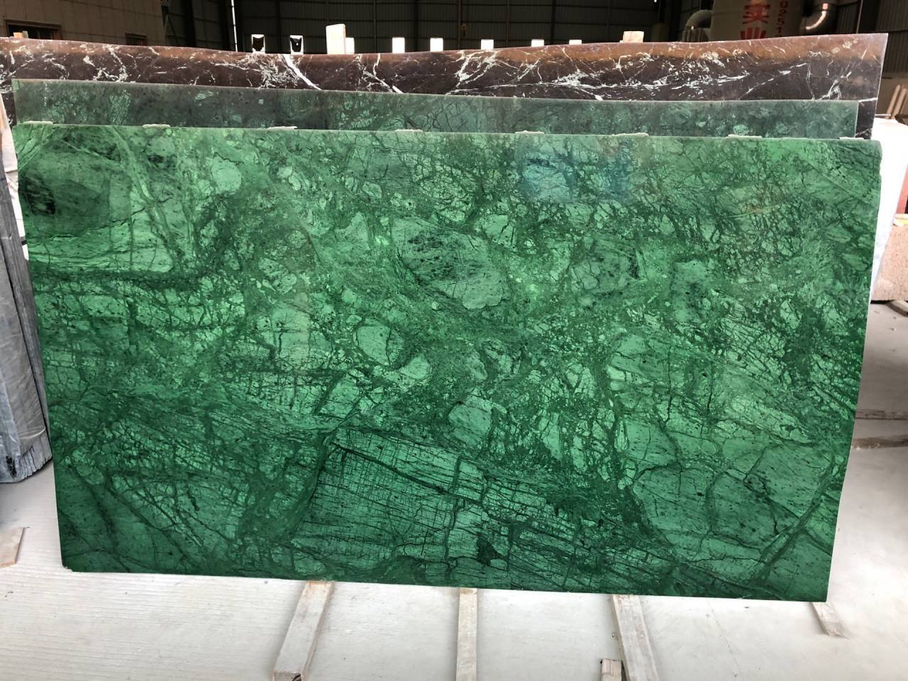 BOTON STONE Factory Natural Stone Emerald Green Kitchen Countertop Marble Stone Flooring Tile Indian Green Marble Slab