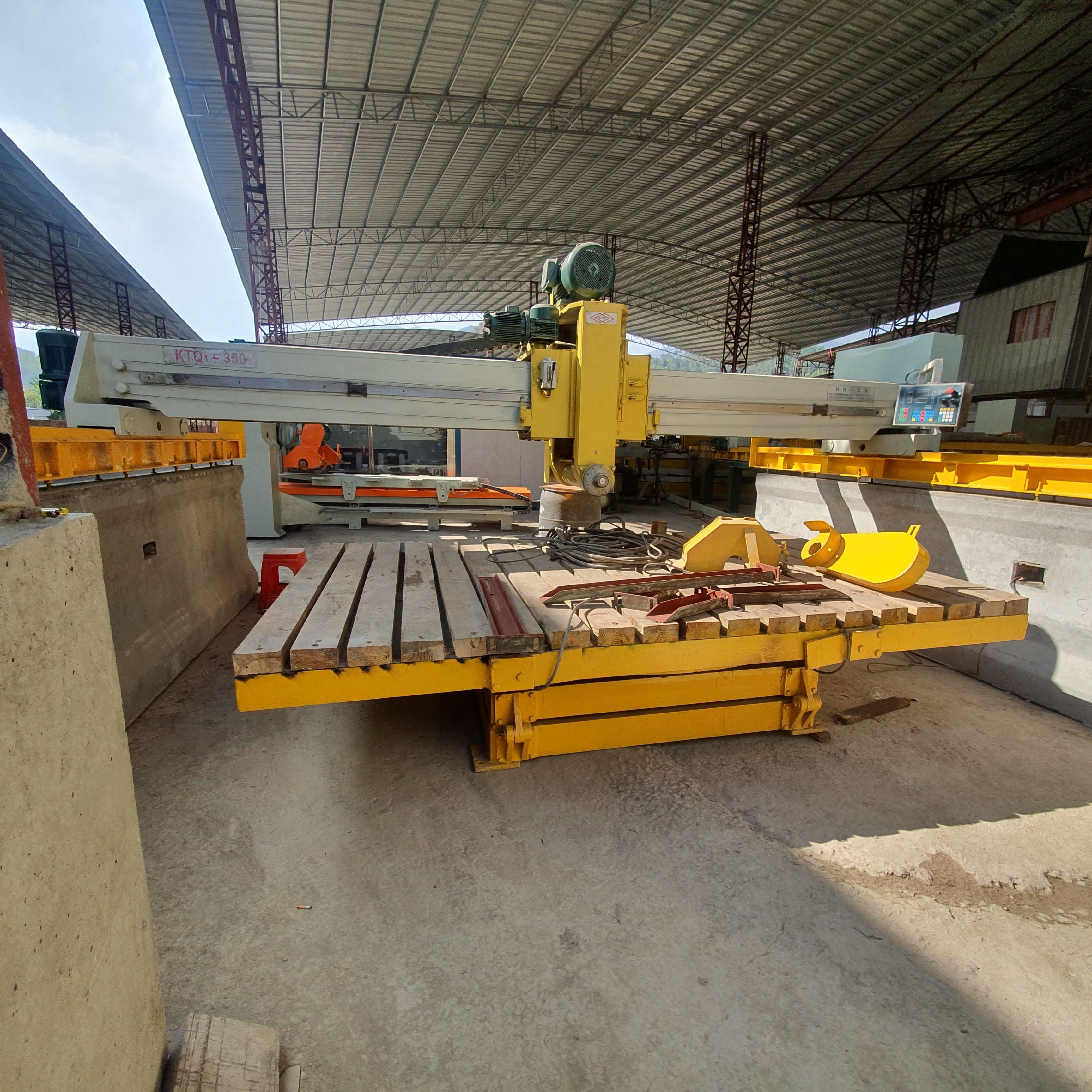 Second Hand Used Bridge Marble Granite Stones Cutting Machines