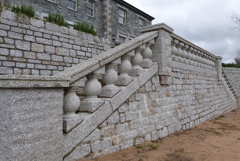 BOTON STONE Wholesale Outdoor Step Flamed Polished Stair Handrail Natural Granite Stone Balusters Granite Balusters