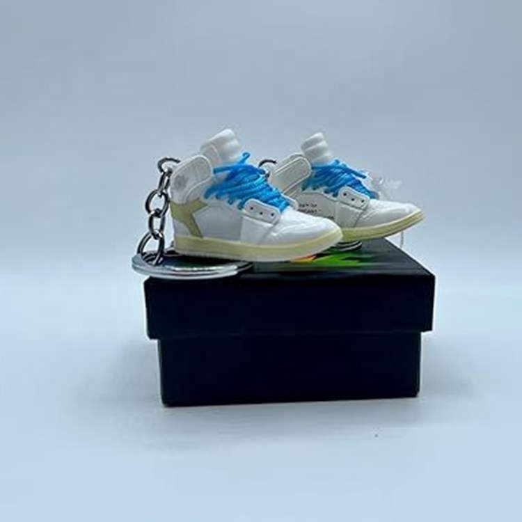 Factory Wholesale PVC Plastic Rubber Mini Trainers Sneaker Keychain 3D Basketball Sneaker Keychain With Mini Shoe Box