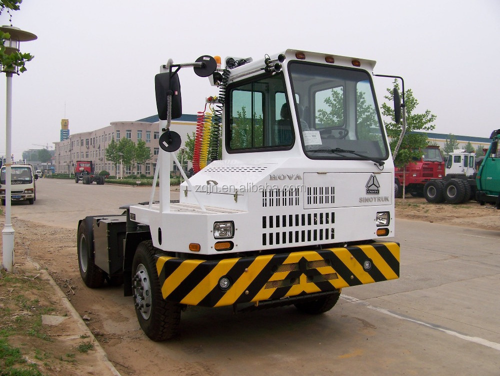 Low Price Sinotruk HOVA 4x2 Port Terminal Tractor Truck for Sale