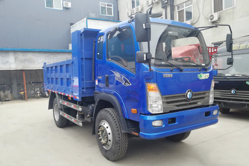 Sinotruck CDW 4X2 Small Mini Tipper Truck Dump Truck