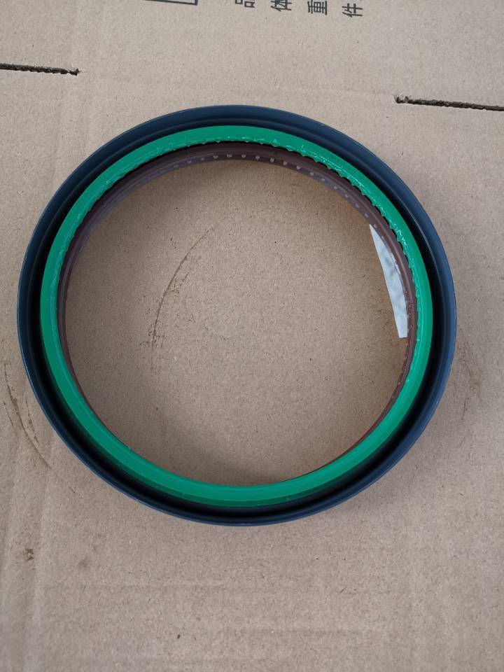 Howo Truck Wheel Hub Oil Seal