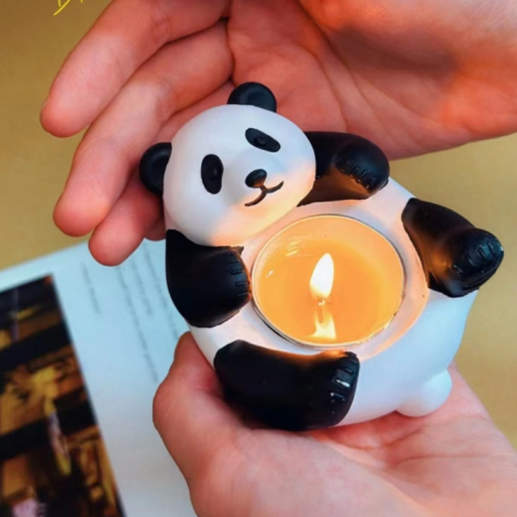 2023 Fall New Cartoon Cute Panda Aromatherapy Plaster Candle Holder Tea Candle Holder Ornament Candle