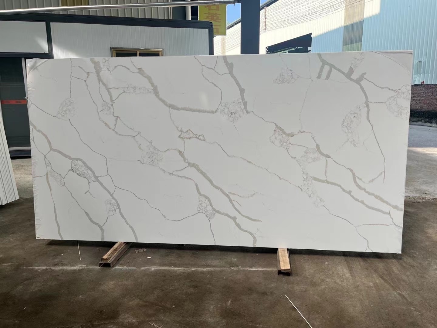 RUIDA STONE Modern White Artificial Engineered Marble Acrylic Sheet Quartz Faux Stone Slab