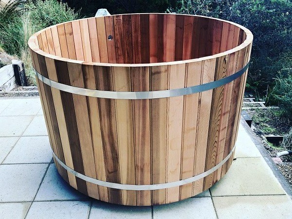 4 Person Wood Fired Hot Tub SPA Outdoor Stainless Steel Liner Tub