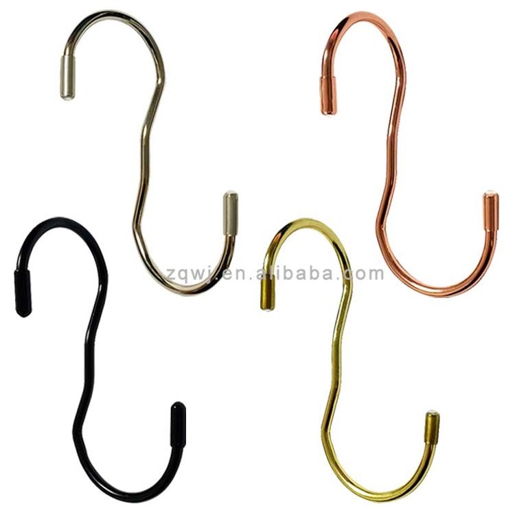 Heavy Duty Irregular S Hook Dislocation Hangers S-shaped Storage Hooks Twist Design Hanger with Soft Hat for Bathroom Kitchen