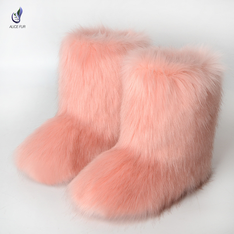 Wholesale Fashion Style Outdoor Winter Warm Fluffy Fake Fur Boots For Women