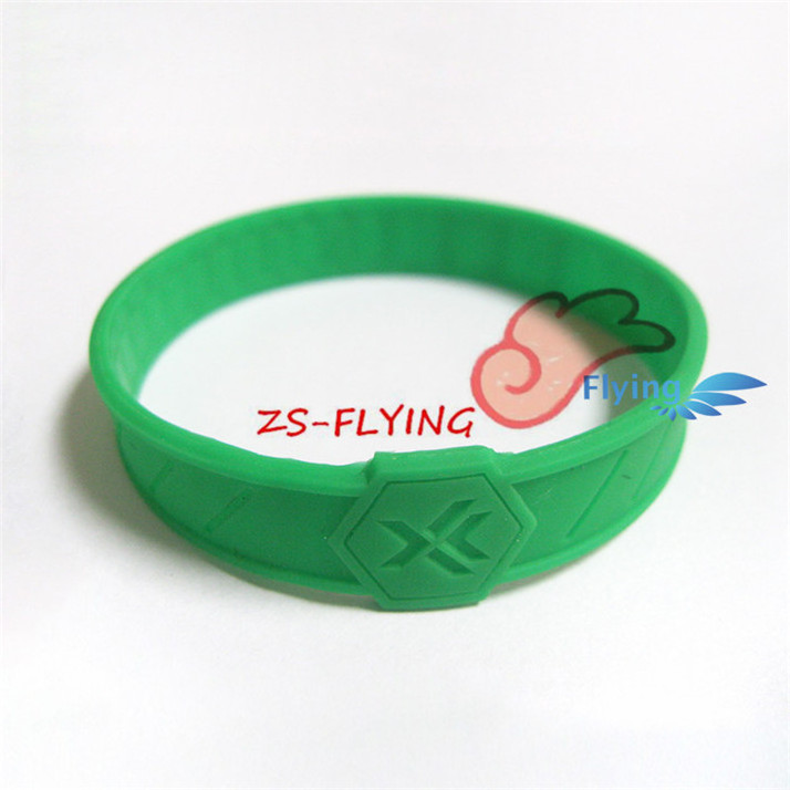 Factory produce custom bracelet/silicone wrist band/custom silicone band