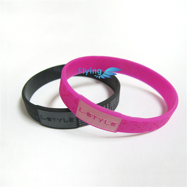 Custom logo silicone bracelet Recycled imprint rubber wristband