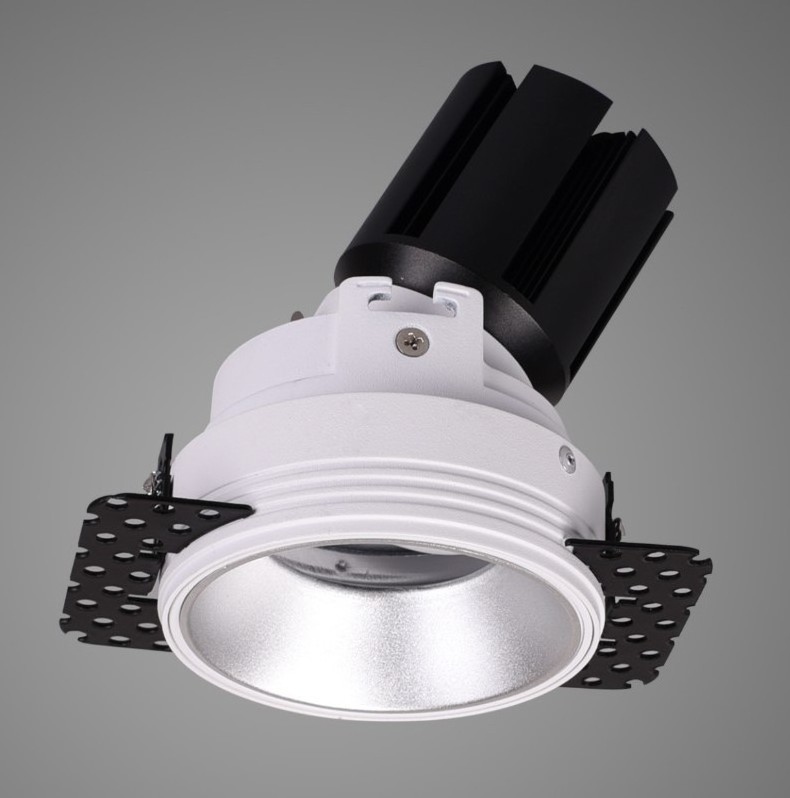 Factory Price Housing Ceiling Light Aluminum Surface Mounted Ip44 15W Recessed Embedded Eyeball LED Down Light Led