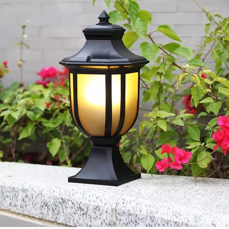 classical outdoor garden post light E27 aluminum lamp body cheap price lighting fixture fence pillar