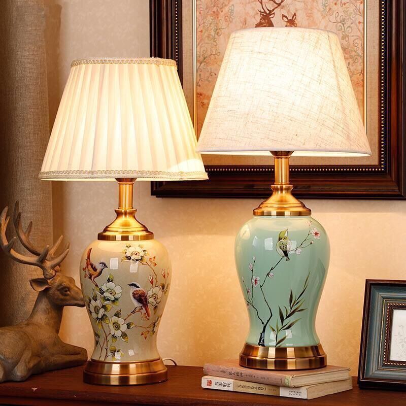 2023 Cheap nordic hotel bedroom bedside table lamp led decorative ceramics Lighting fancy desk lamp 220v E27 E26