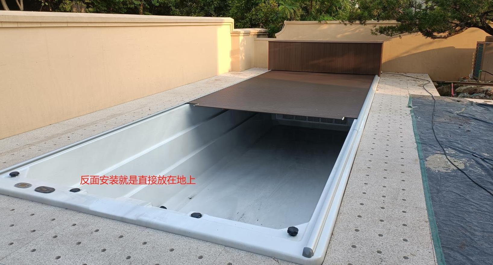 Automatic rolling shutter pool cover for the creative free form swimming