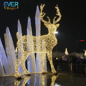 2023 hot sale outdoor large christmas reindeer sleighs 3D LED Elk motif lights statue big santa deer Xmas decoration