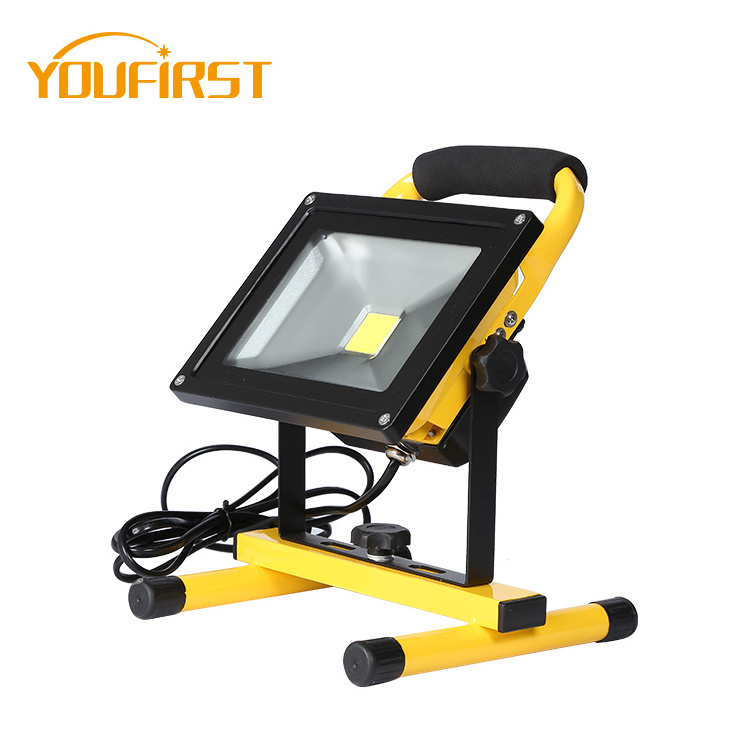 Outdoor Aluminum Reflector LED Projector Ip65 Waterproof 20w 30w Solar LED Flood Light