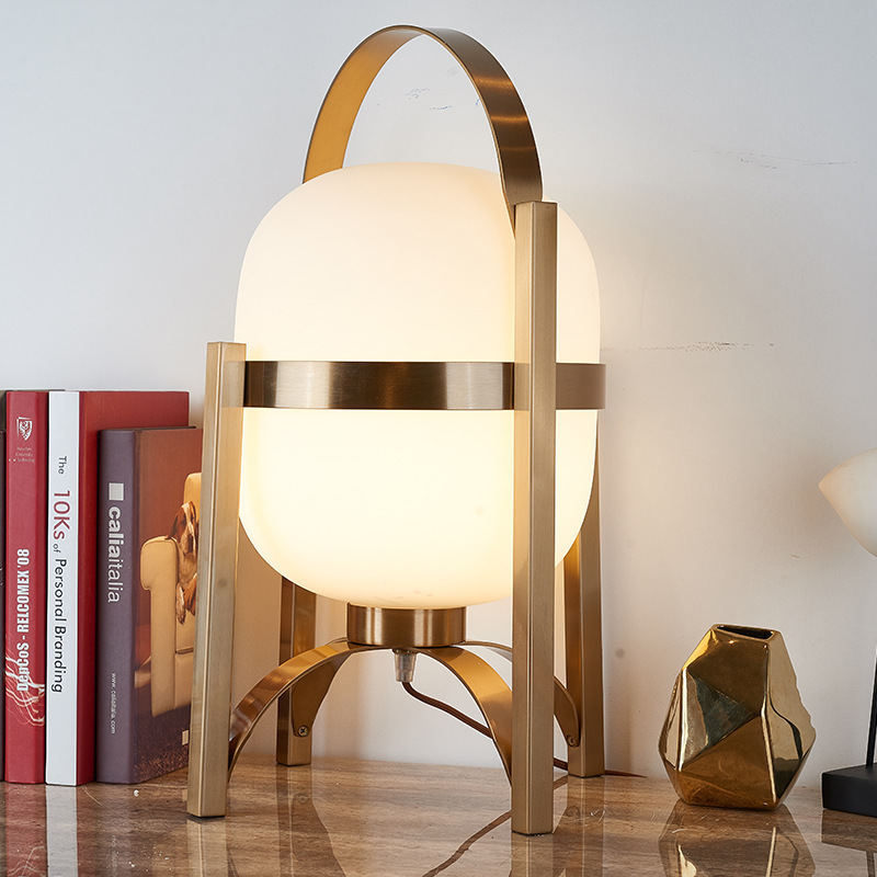 Japanese style simple desk lamp solid wood art bedroom bedside cabinet study lamps and lanterns