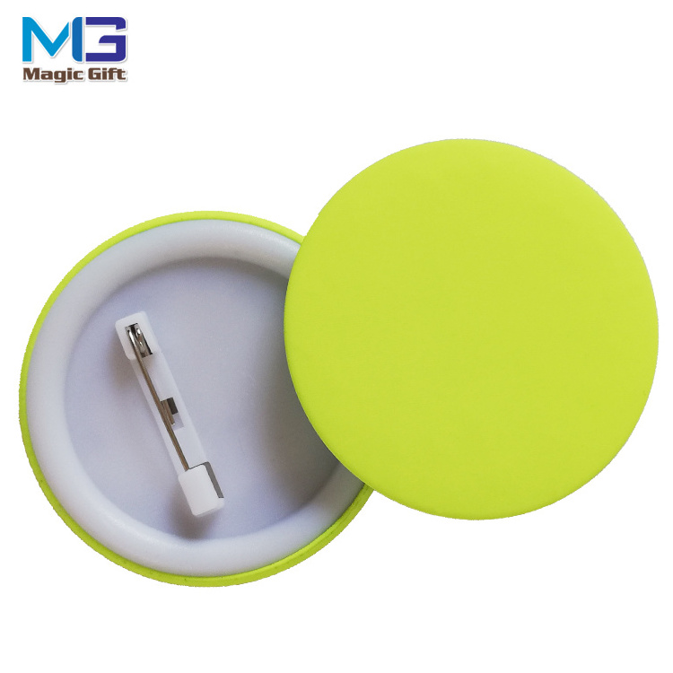 Promotional gifts custom printing PVC badge button reflective Pin Badges