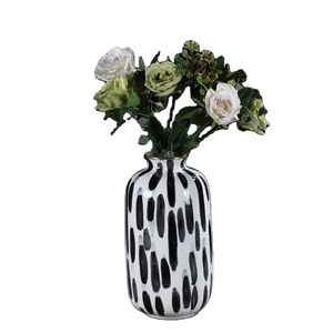 Modern Black White Dotted Ceramic Tabletop Vase with Gold Edged Flower Sets Luxury Minimalist Home Accessories for Sample Room