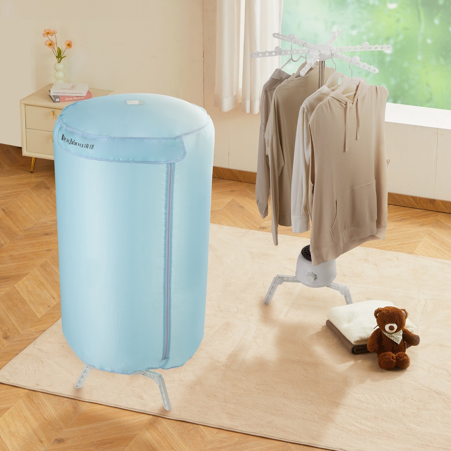 Portable clothing heat dryer for shoes and clothes