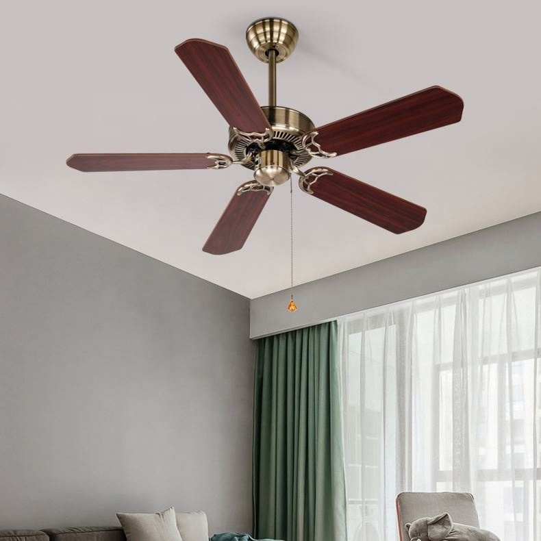 classic American style pull chain harbor breeze ceiling fan with light