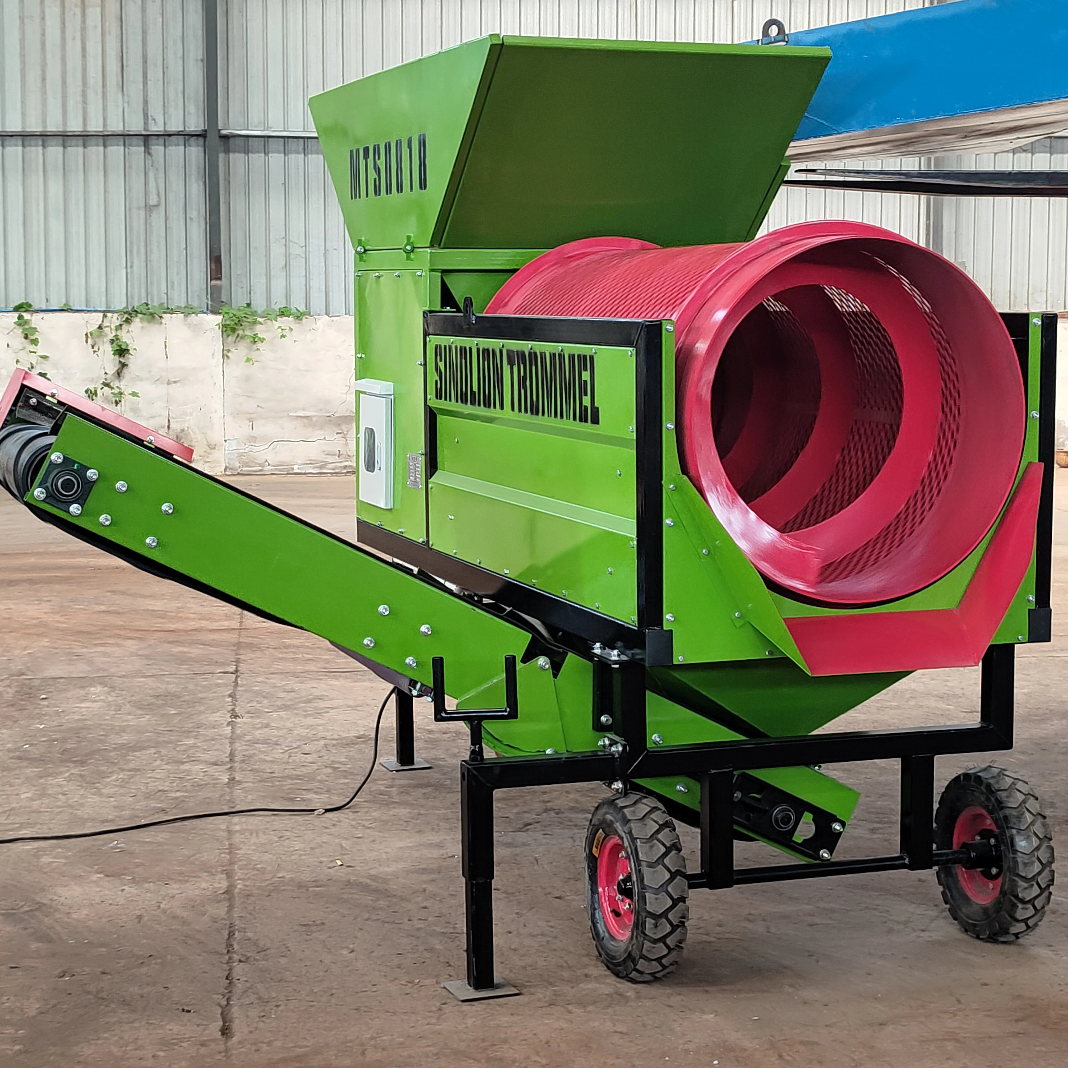 2024 Factory Direct Sales Popular Belt Conveyor Mobile Small trommel screen compost trommel screen topsoil trommel screen