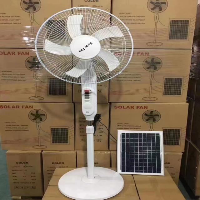 2024 Hot sales fan suppliers 16ft 18 inch portable electric rechargeable solar Ac Dc stand pedestal fan with light