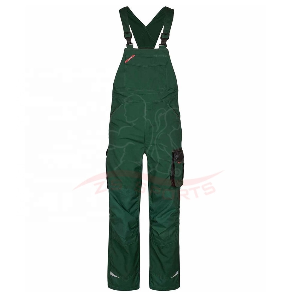 New Arrival Unisex Disposable Overalls Waterproof and Chemical Resistant with Protective Features for Adults of All Genders