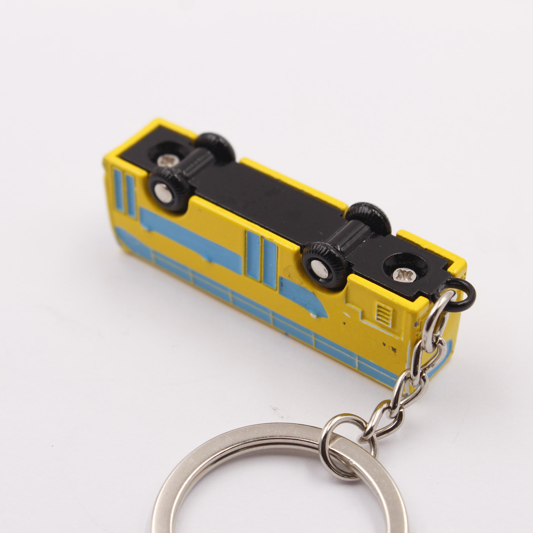 London England school car model tourist Zinc Alloy souvenirs 3D yellow color Bus Keychain key ring