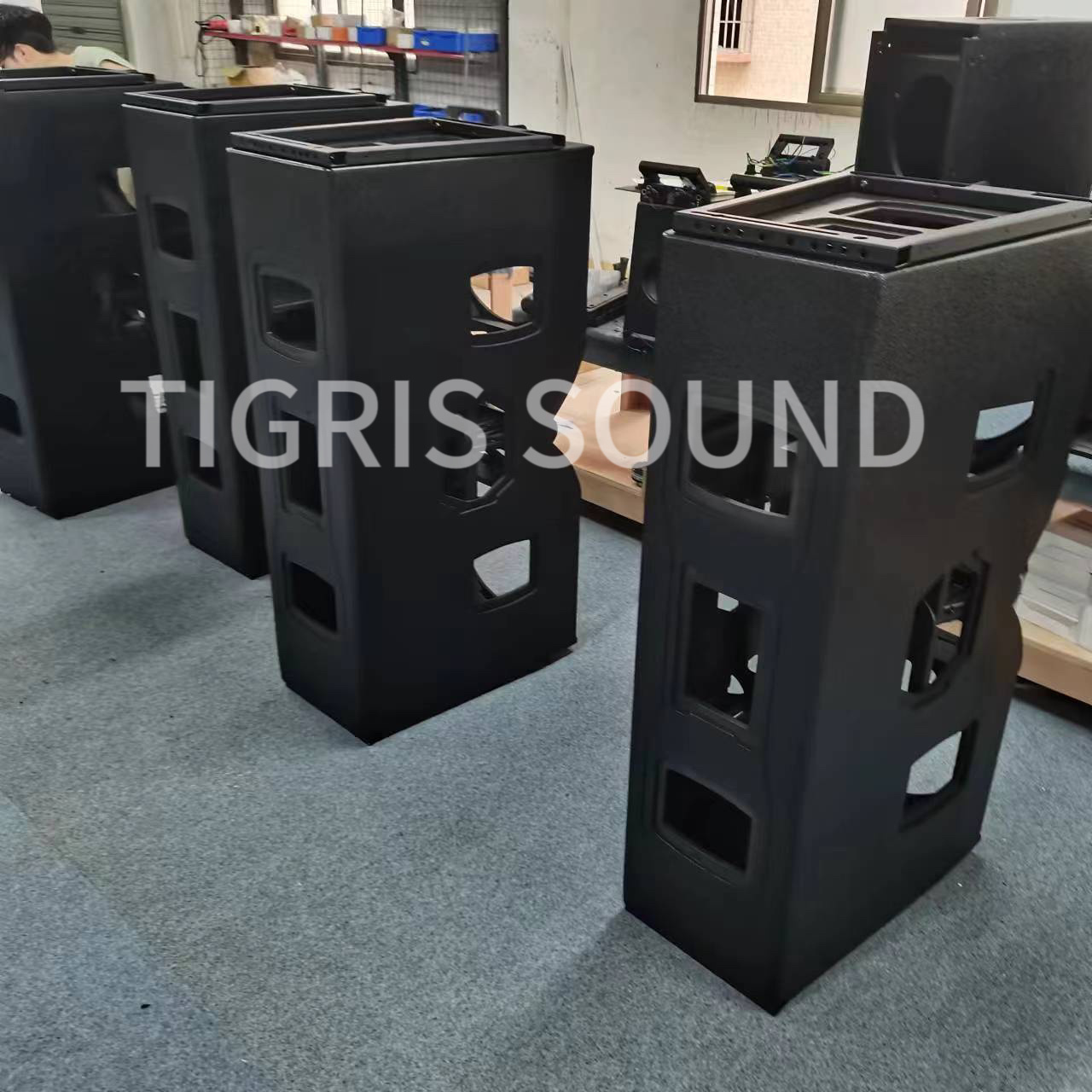 Loudspeaker VTX V25  dual 15 inch 3 ways passive line array speaker box professional stage speaker empty box