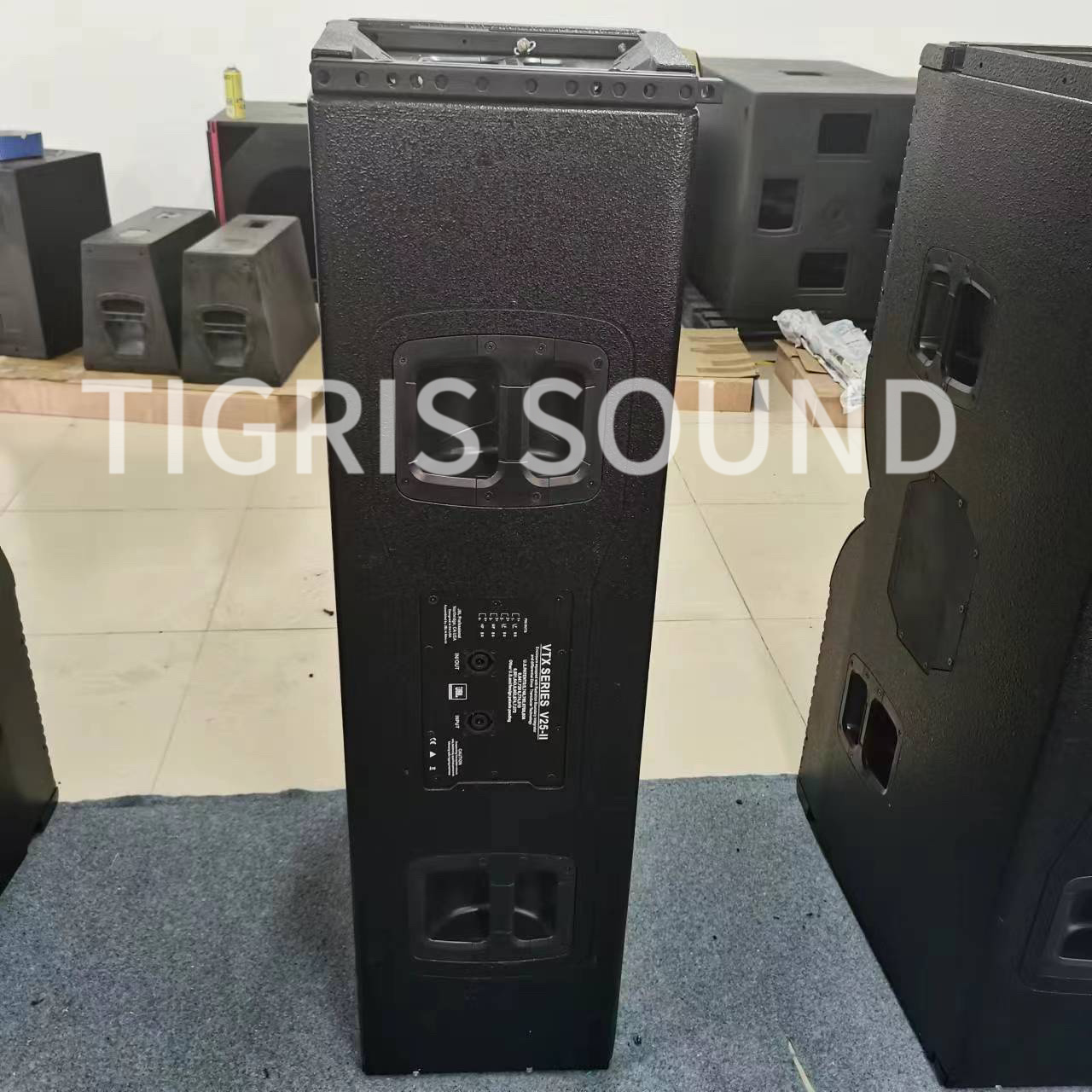 Loudspeaker VTX V25  dual 15 inch 3 ways passive line array speaker box professional stage speaker empty box