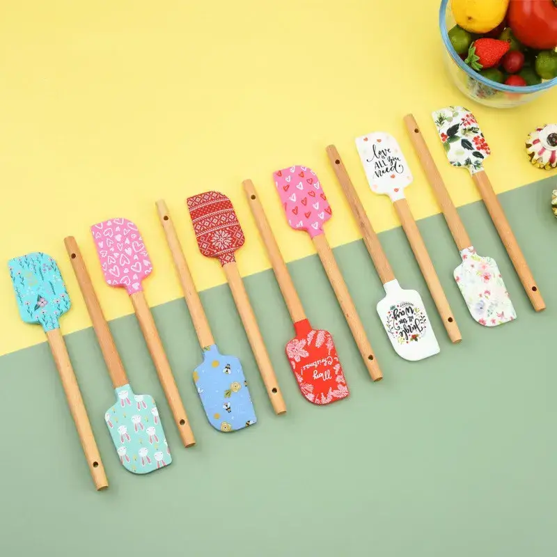 Cake Cream Spatula Wooden Handle Spatula Household Stirring Scraper Kitchen Baking Silicone Spatula Kitchen tools